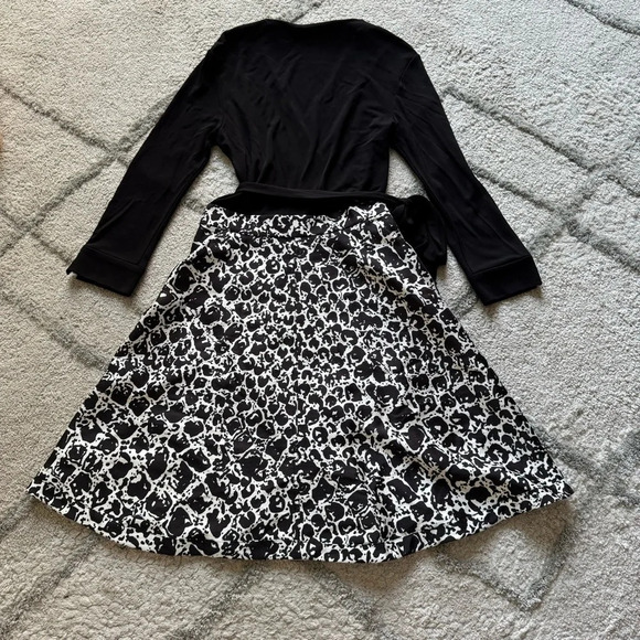 Diane von Furstenberg Amelia Wrap Dress black white a line belted long sleeve 8 - Picture 6 of 8